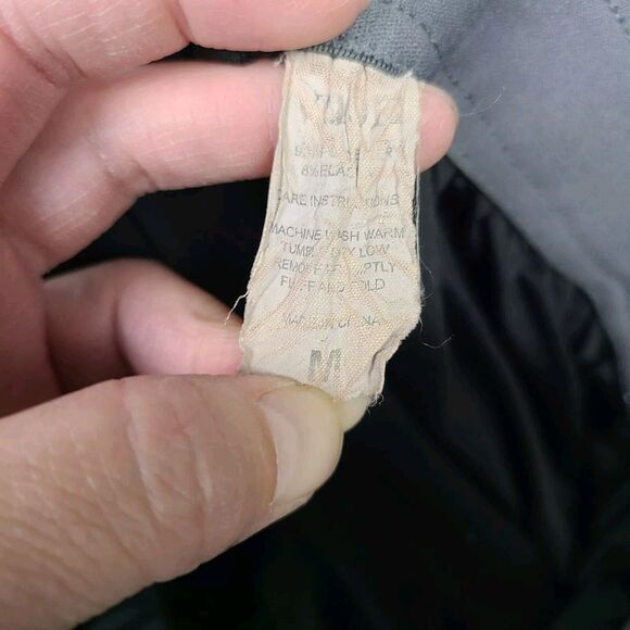 Vuori Trail Runner Short Mens Medium Gray Lined 7" Inseam Zip Pocket Stretch - Picture 9 of 16